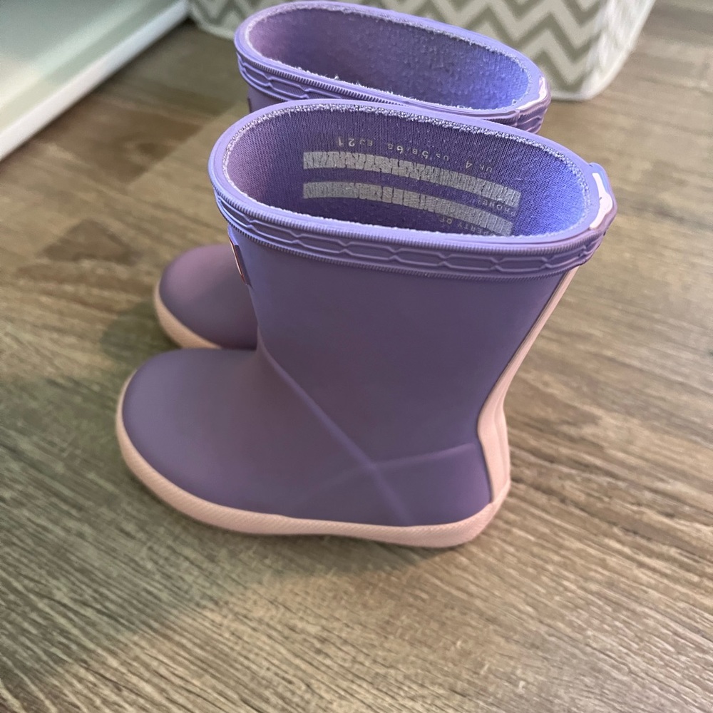 Hunter boots size 5